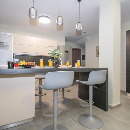 Hypatia Suites Zakynthos Town Ngoại thất bức ảnh