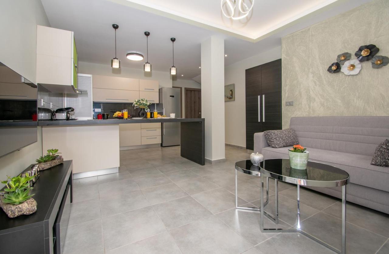 Hypatia Suites Zakynthos Town Ngoại thất bức ảnh